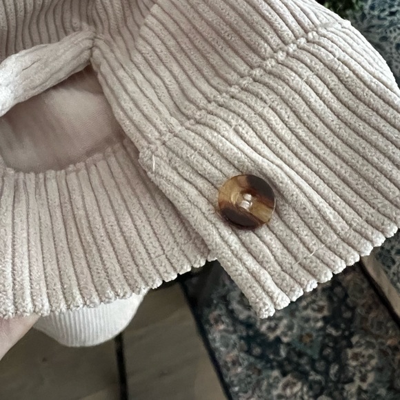 Beige Tan Cream Shacket Button Down Oversized Shirt LARGE. - Picture 8 of 13